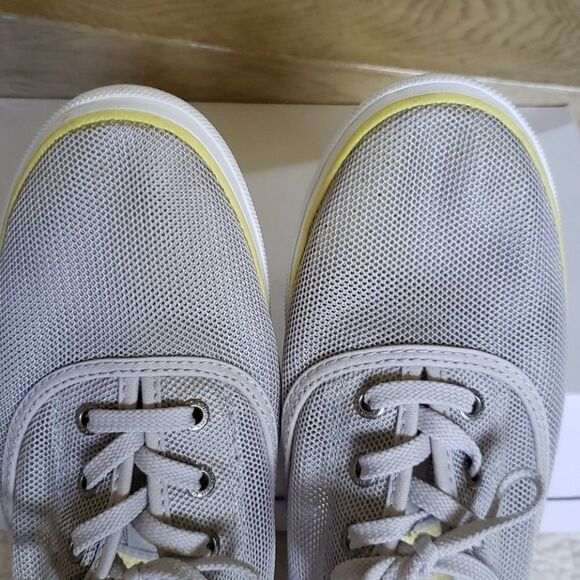 Columbia Vulc N Vent Lace Mesh Sneakers - Picture 9 of 9